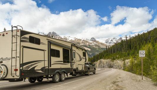 Top 10 Essential Tips for First-Time Travel Trailer Towing - Outback Kitters Guide