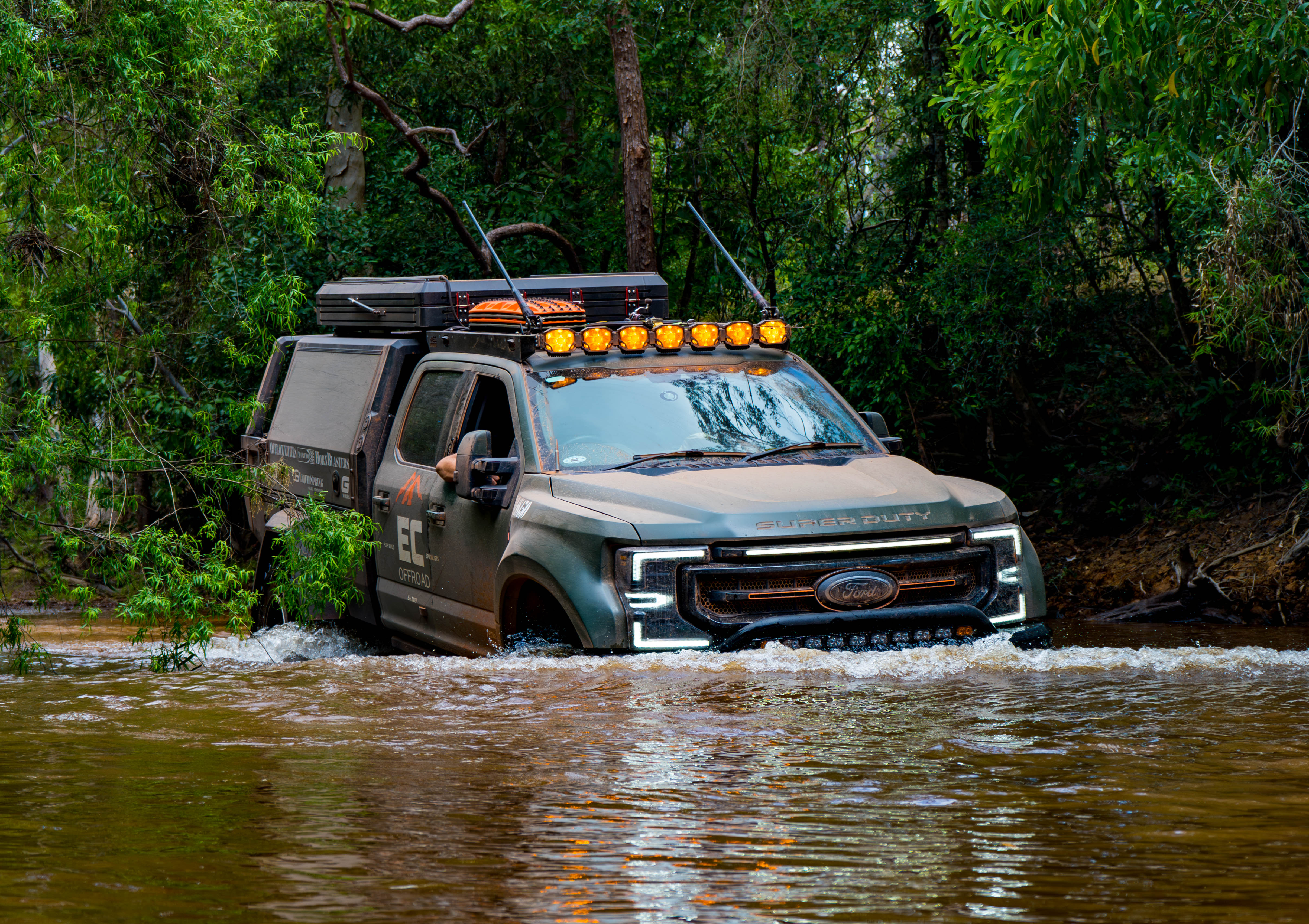 2020+ Ford F-450 Pre Runner Bar